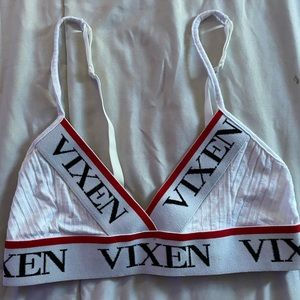 Vixen sport bra !